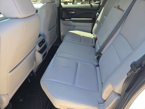 Used 2024 Honda Ridgeline RTL image 13