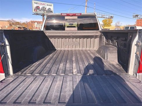 Used 2024 Chevrolet Silverado 1500 High Country w/ Technology Package image 26