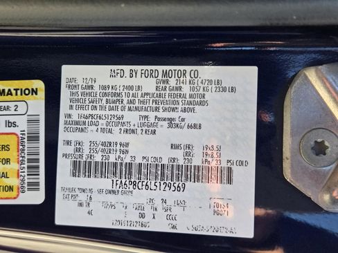 Used 2020 Ford Mustang GT Premium image 27