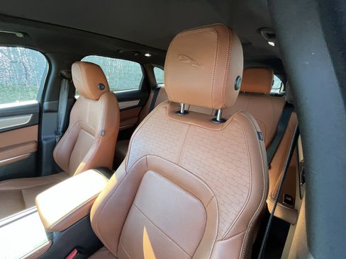 Certified 2026 Jaguar F-PACE R-Dynamic S image 16