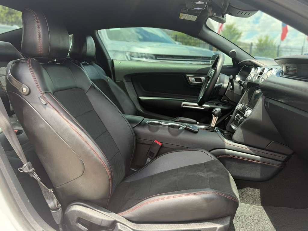 Used 2019 Ford Mustang GT Premium w/ Equipment Group 401A RWD image 17