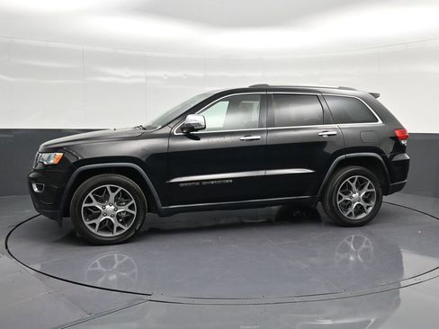 Used 2019 Jeep Grand Cherokee Limited image 7