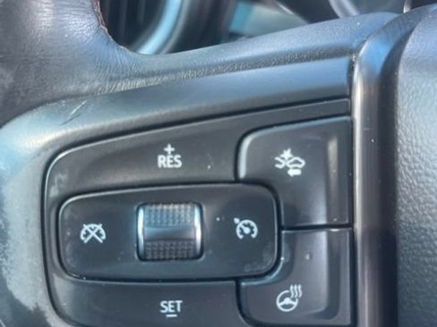 Used 2021 GMC Sierra 1500 AT4 w/ AT4 Value Package AWD/4WD image 24