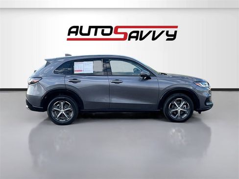 Used 2025 Honda HR-V EX-L image 8