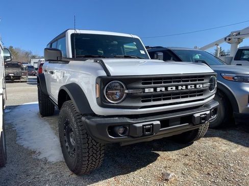 New 2025 Ford Bronco Big Bend w/ Black Diamond Package image 2