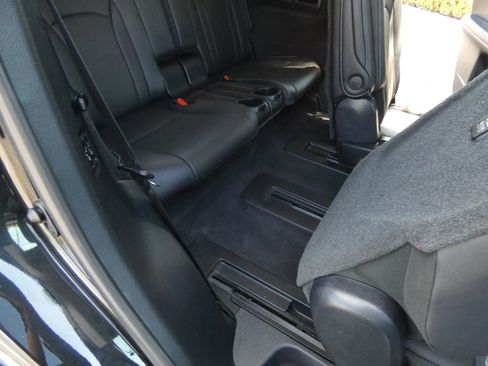 Used 2020 Lexus RX 350L FWD w/ Premium Package image 41