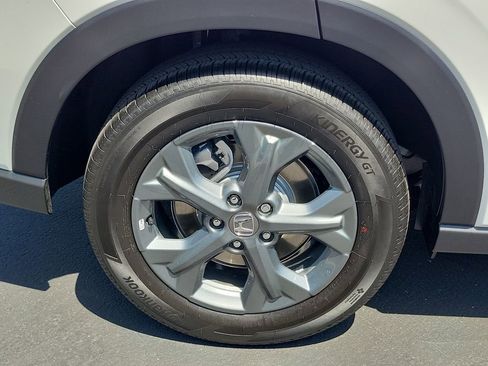 Certified 2026 Honda HR-V LX image 7