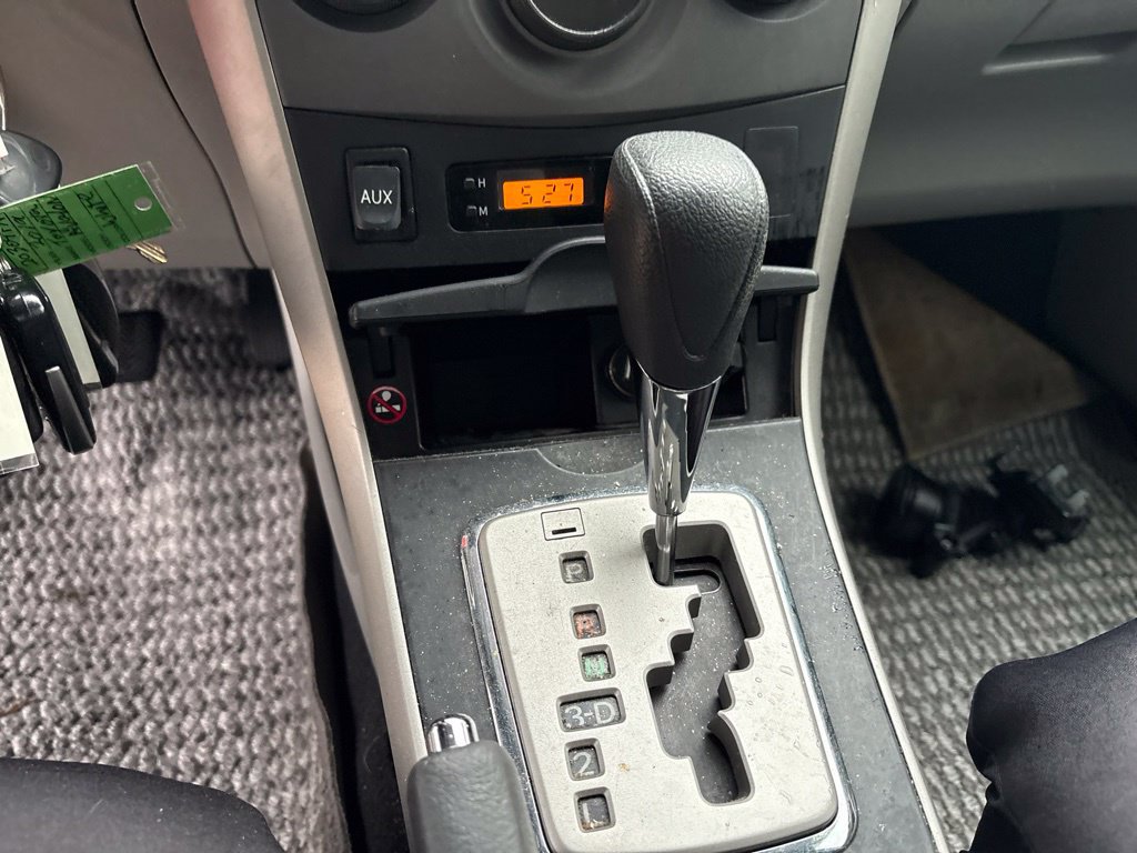 Used 2010 Toyota Corolla LE FWD image 15