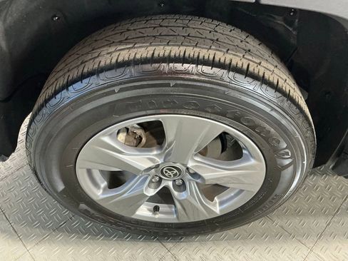 Used 2024 Toyota RAV4 XLE w/ Convenience Package image 45