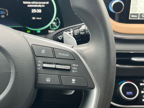 Certified 2023 Hyundai Sonata Limited w/ Cargo Package image 30