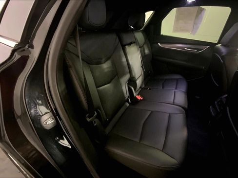 Used 2023 Cadillac XT5 Luxury FWD image 23