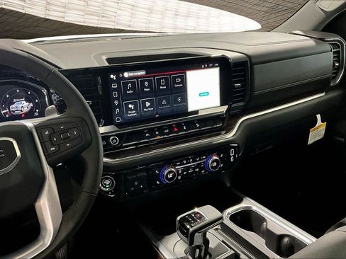 New 2026 GMC Sierra 1500 Elevation image 6