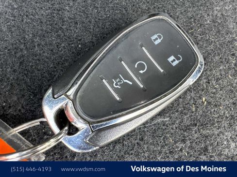 Used 2019 Chevrolet Equinox LT w/ Sun & Navigation Package image 20