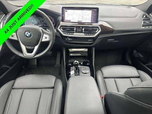 Used 2024 BMW X4 xDrive30i w/ Premium Package AWD/4WD image 16