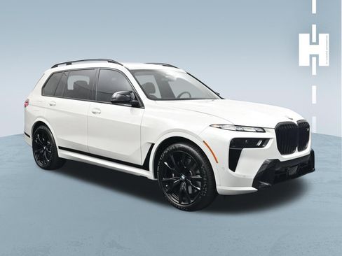 Used 2025 BMW X7 M60i AWD/4WD image 1
