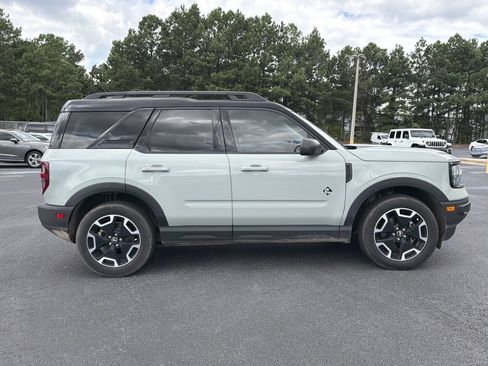 Used 2023 Ford Bronco Sport Outer Banks w/ Tech Package AWD/4WD image 18