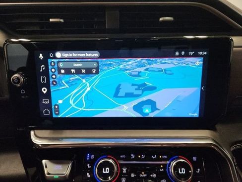 Certified 2024 GMC Sierra 1500 Denali Ultimate AWD/4WD image 16