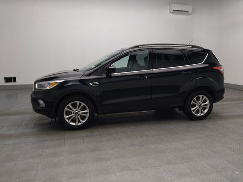 Used 2018 Ford Escape SE w/ Ford Safe & Smart Package AWD/4WD image 2
