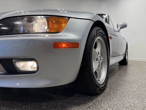 Used 1996 BMW Z3 1.9 RWD image 25