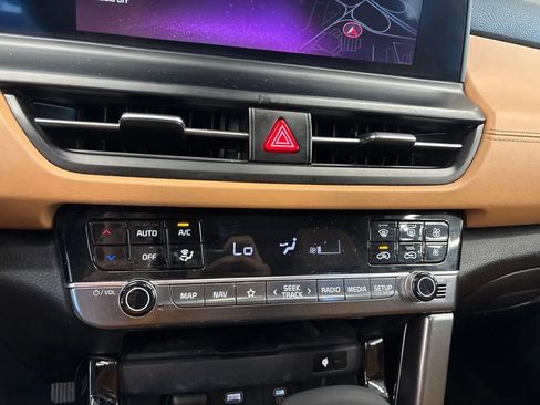 Certified 2024 Kia Seltos EX AWD/4WD image 25
