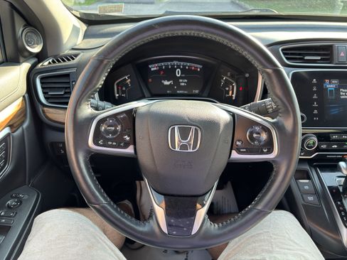 Used 2022 Honda CR-V Touring image 18
