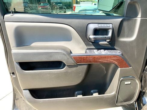 Used 2018 GMC Sierra 1500 SLT w/ SLT Premium Package AWD/4WD image 12