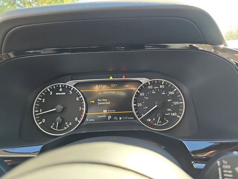 New 2025 Nissan Pathfinder SV image 18