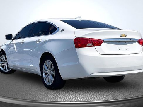 Used 2019 Chevrolet Impala LT FWD image 2