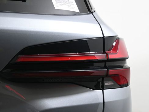 New 2026 BMW X5 xDrive40i w/ M Sport Package image 13