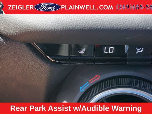 Used 2023 Chevrolet Blazer LT w/ Convenience Package FWD image 22