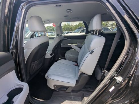 Used 2024 Hyundai Palisade SEL FWD image 20