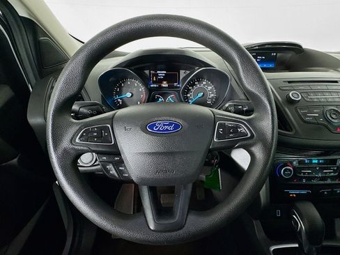 Used 2018 Ford Escape SE FWD image 11