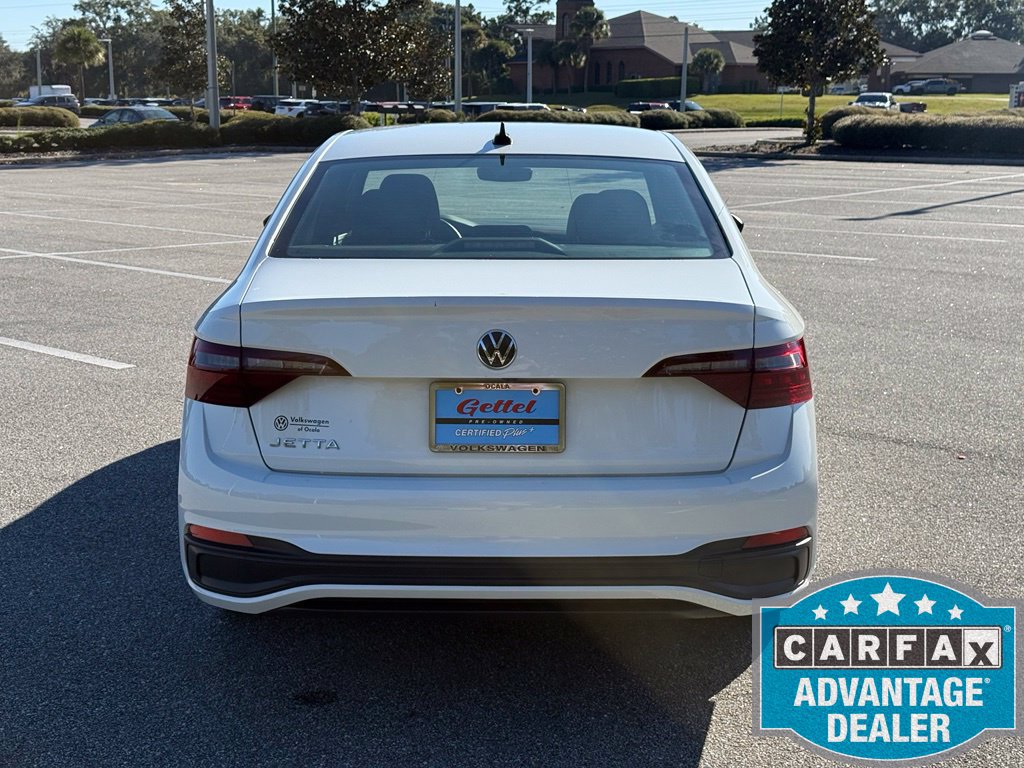 Used 2024 Volkswagen Jetta Sport FWD image 4