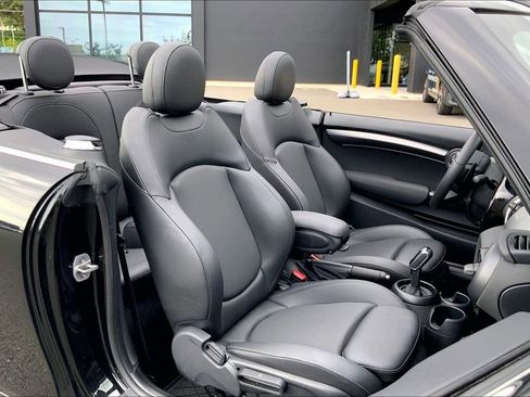 Certified 2024 MINI Cooper S image 8