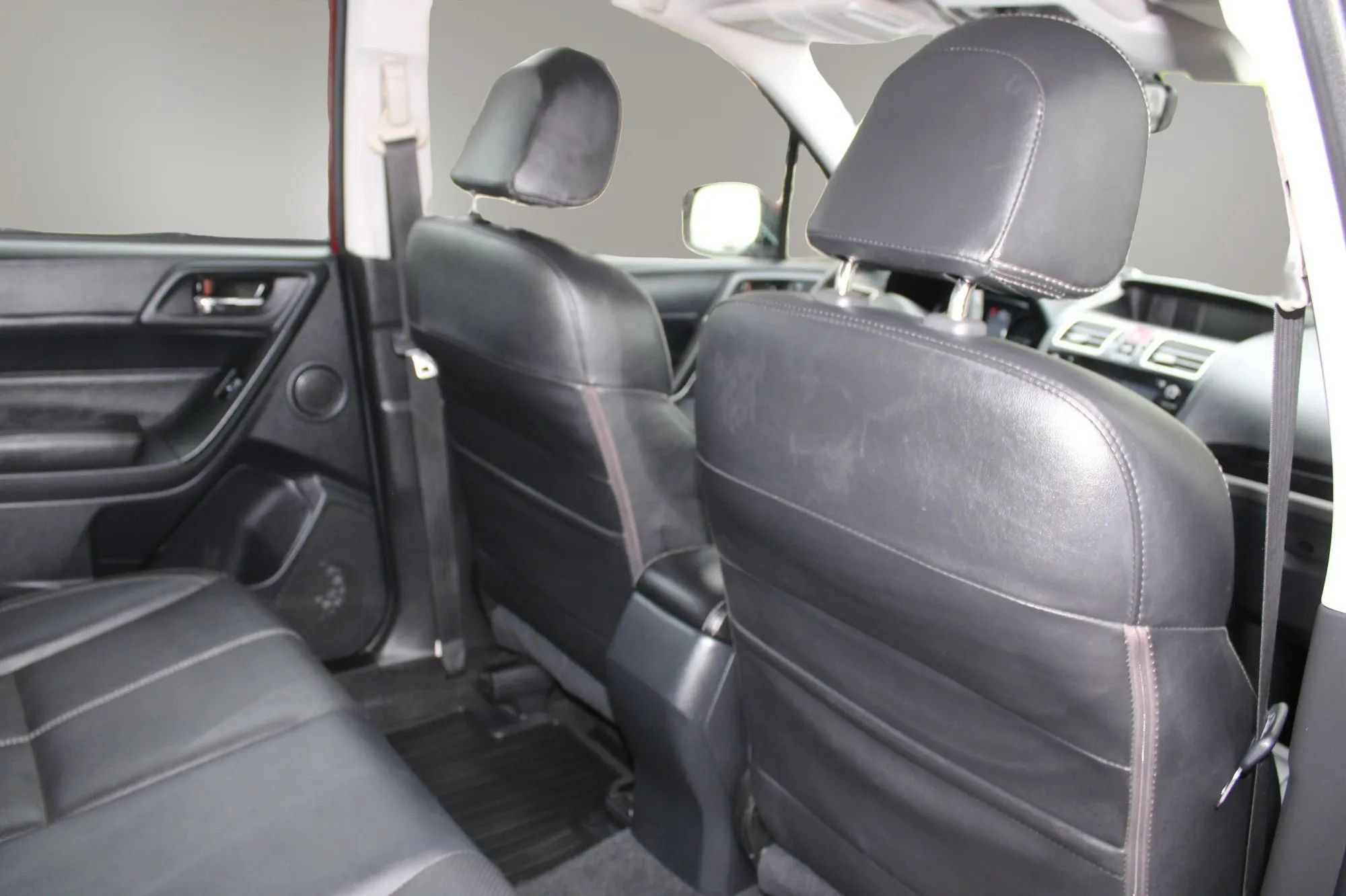 Used 2018 Subaru Forester 2.5i Touring AWD/4WD image 25