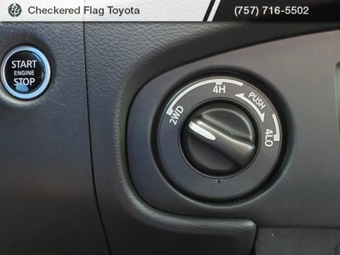Used 2023 Nissan Frontier PRO-4X w/ Pro Convenience Package AWD/4WD image 33