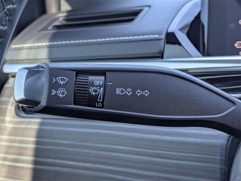 Used 2025 GMC Sierra EV Denali image 25