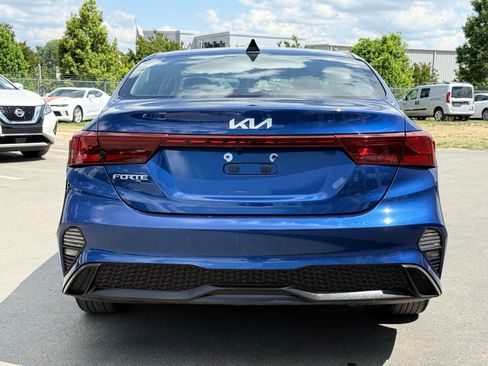 Used 2022 Kia Forte LXS FWD image 10