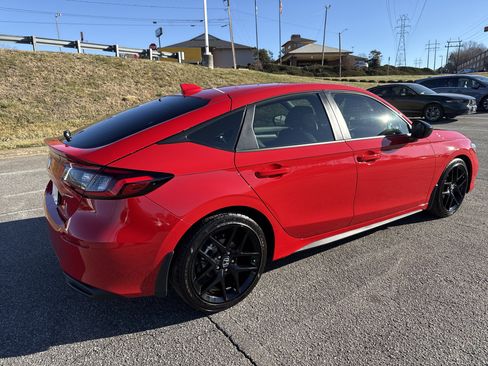 Used 2025 Honda Civic Sport image 10