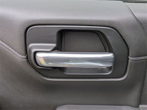 Used 2019 GMC Sierra 1500 SLT w/ SLT Premium Package image 28