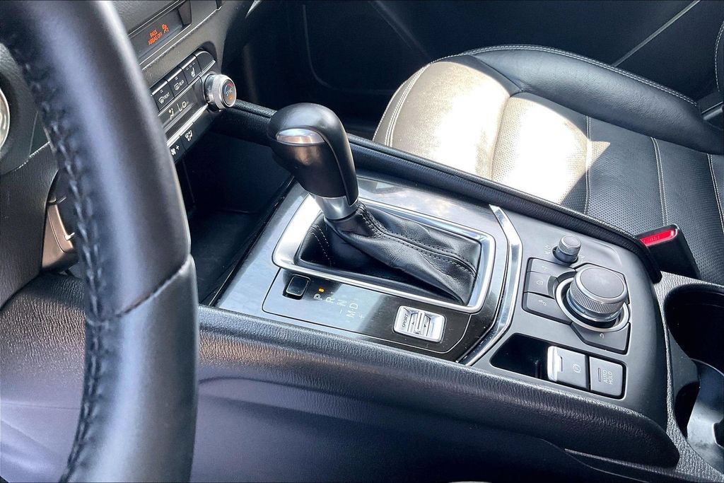 Used 2024 MAZDA CX-5 AWD 2.5 S w/ Preferred Package image 17