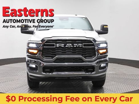 Used 2026 RAM 2500 Big Horn AWD/4WD image 2