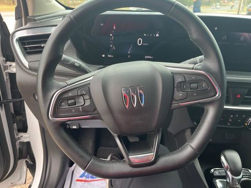 Used 2024 Buick Encore GX Sport Touring image 15