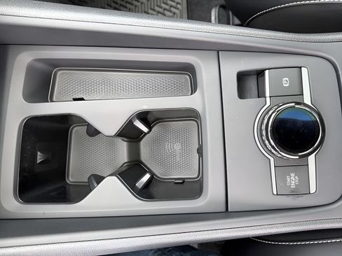 New 2026 Volkswagen Tiguan SE R-Line AWD/4WD image 21