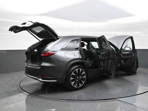 Used 2024 MAZDA CX-90 Plug-In Hybrid w/ Premium Plus AWD/4WD image 39
