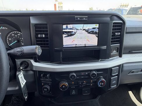 New 2026 Ford F250 XLT w/ FX4 Off-Road Package AWD/4WD image 30