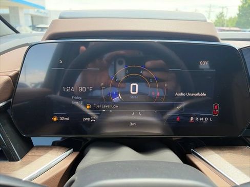 New 2026 Chevrolet Tahoe High Country w/ Sun And Tow Package AWD/4WD image 16