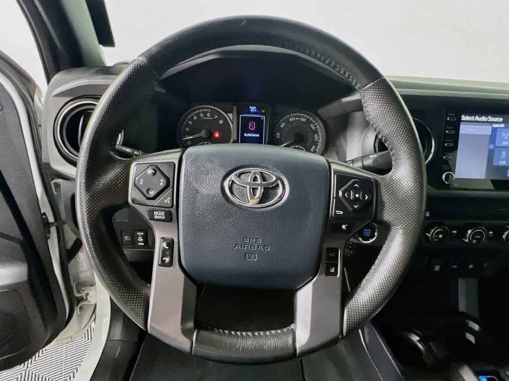 Used 2020 Toyota Tacoma TRD Sport RWD image 16