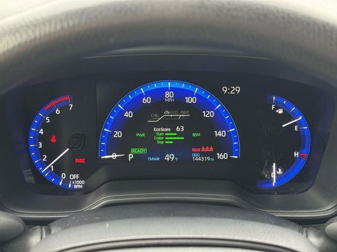 Used 2022 Toyota Corolla LE image 33