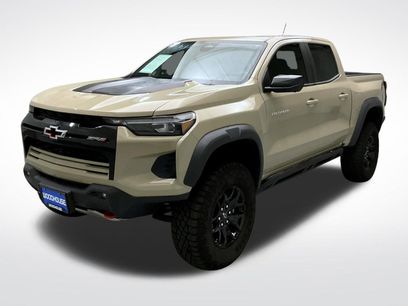 Used 2024 Chevrolet Colorado ZR2 w/ Technology Package